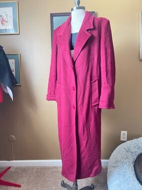 Long Fuchsia Wool Coat (100% pure wool certified)